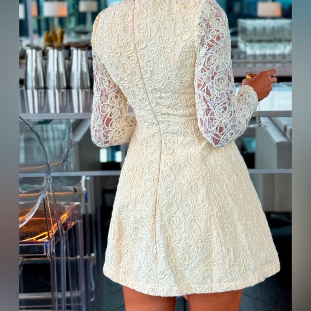LINDSEY DRESS - Picture 2 of 3